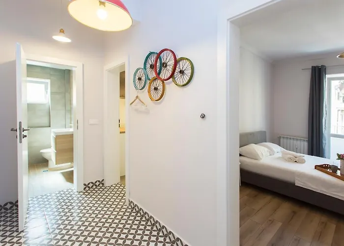 Sunny And Modern 1bdr In The Center * Sofia