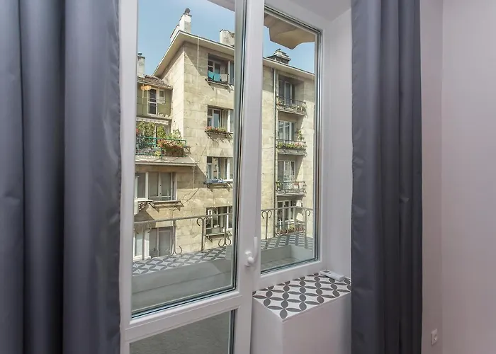 Sunny And Modern 1bdr In The Center Appartement Sofia