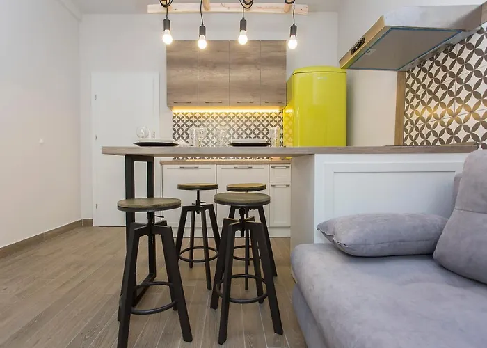 Sunny And Modern 1bdr In The Center Appartement Sofia