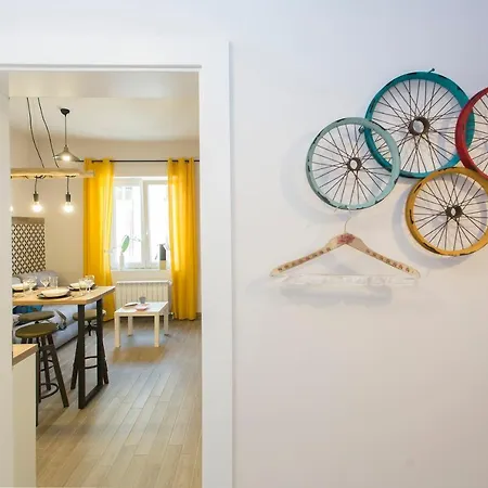 Sunny And Modern 1bdr In The Center *